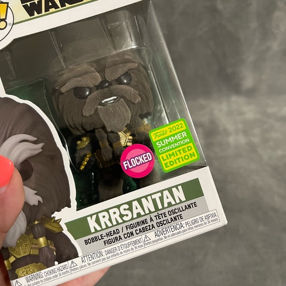 krrsantan pop funko